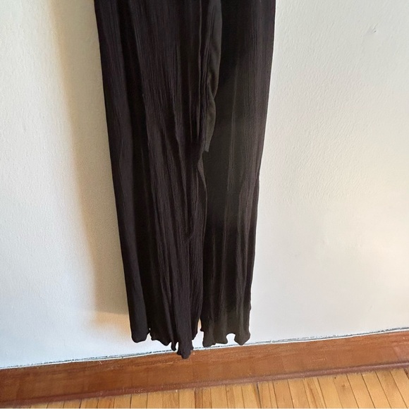 Lulu’s Black Crinkle Wrap Maxi Dress - Picture 5 of 9